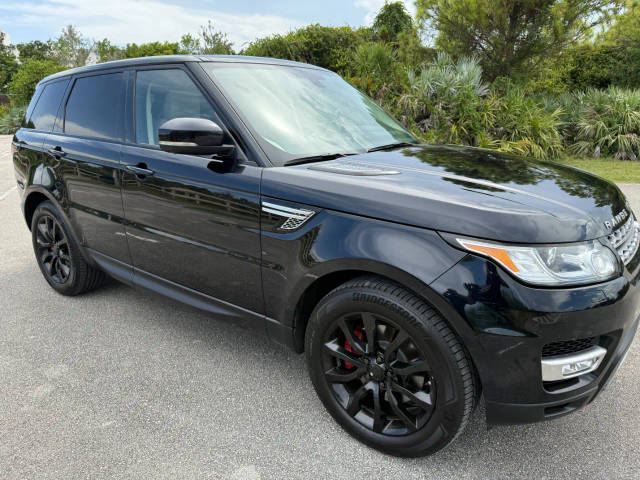 2015 Land Rover Range Rover Sport HSE 4WD photo