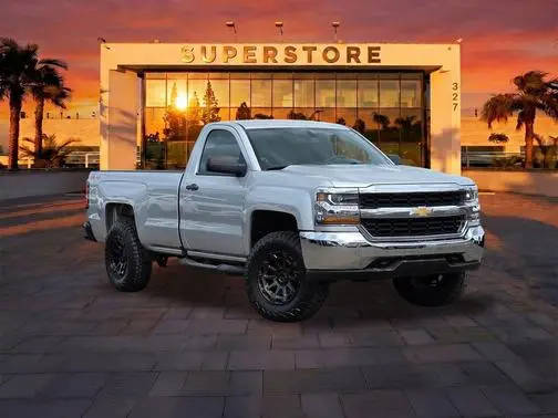 2017 Chevrolet Silverado 1500 4WD photo