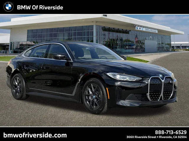 2023 BMW i4 eDrive35 RWD photo
