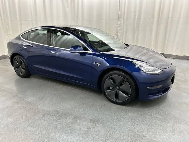 2019 Tesla Model 3 Long Range AWD photo