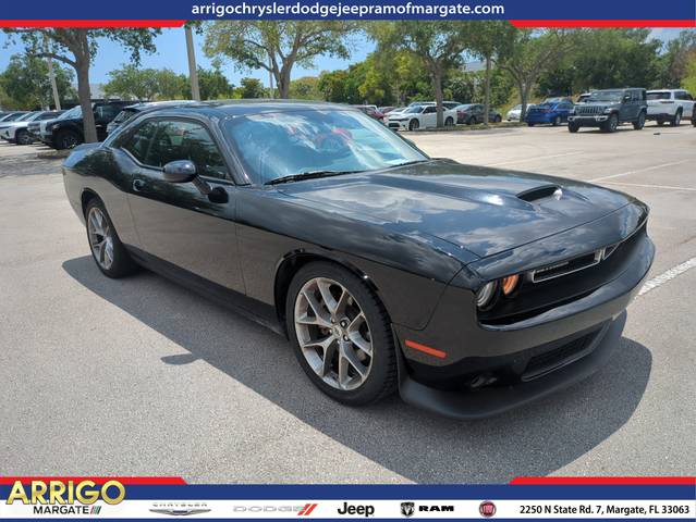2022 Dodge Challenger GT RWD photo