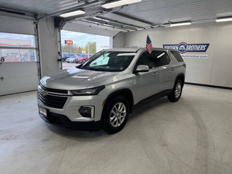 2022 Chevrolet Traverse LS AWD photo