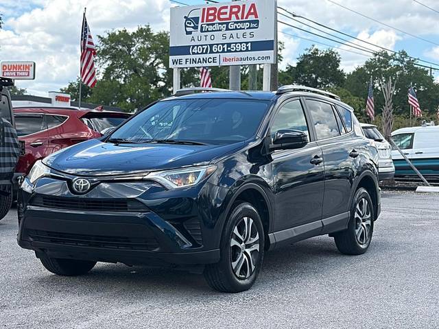 2018 Toyota RAV4 LE FWD photo