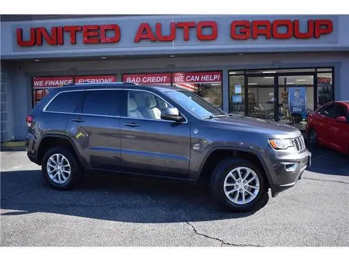 2021 Jeep Grand Cherokee Laredo E 4WD photo