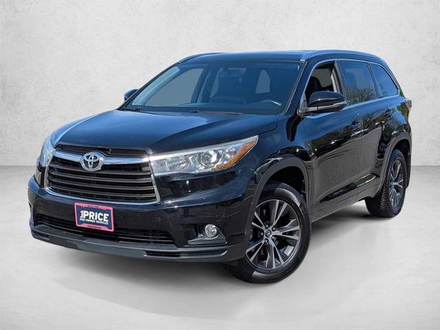 2016 Toyota Highlander XLE AWD photo