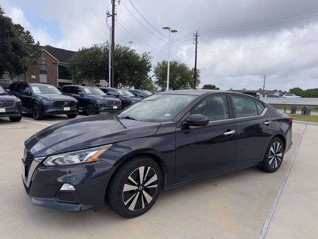 2021 Nissan Altima 2.5 SV FWD photo