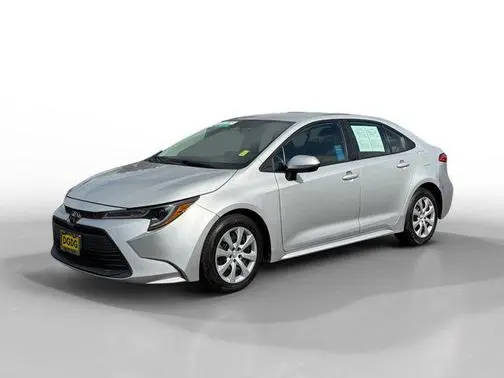 2023 Toyota Corolla LE FWD photo
