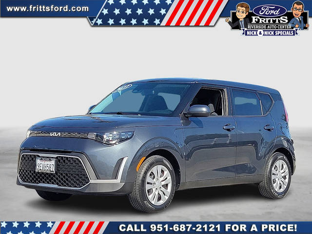 2023 Kia Soul LX FWD photo
