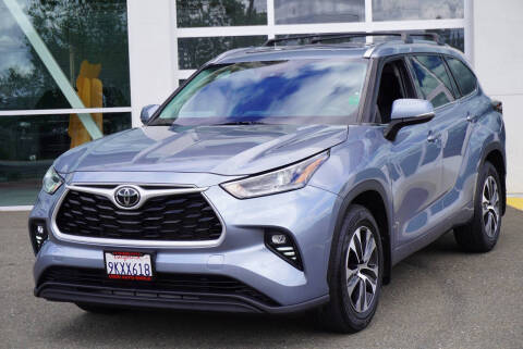 2021 Toyota Highlander XLE FWD photo