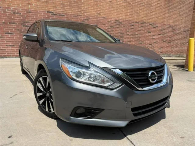 2018 Nissan Altima 2.5 SV FWD photo