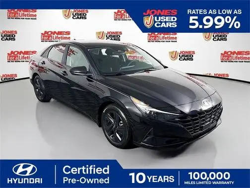 2022 Hyundai Elantra SEL FWD photo