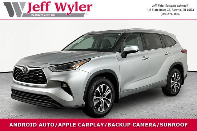 2021 Toyota Highlander XLE AWD photo