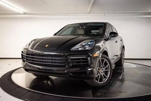 2023 Porsche Cayenne Coupe Platinum Edition AWD photo