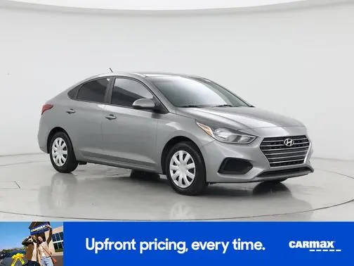 2022 Hyundai Accent SE FWD photo