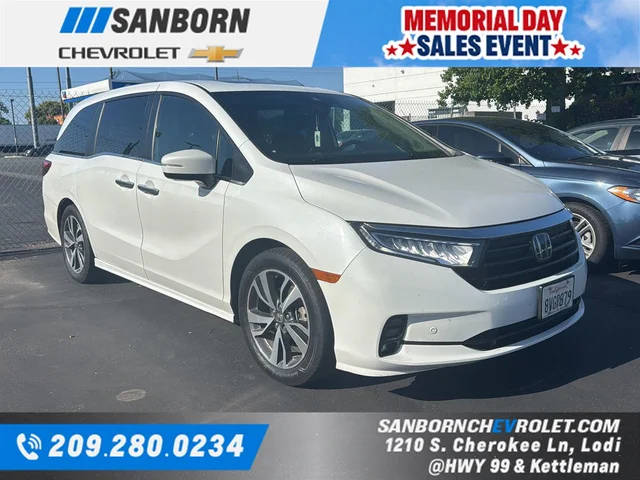 2021 Honda Odyssey Touring FWD photo