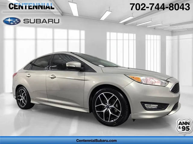 2016 Ford Focus SE FWD photo