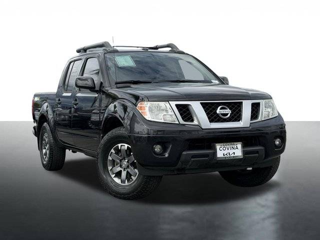 2017 Nissan Frontier PRO-4X 4WD photo