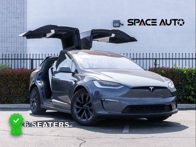 2022 Tesla Model X Plaid AWD photo