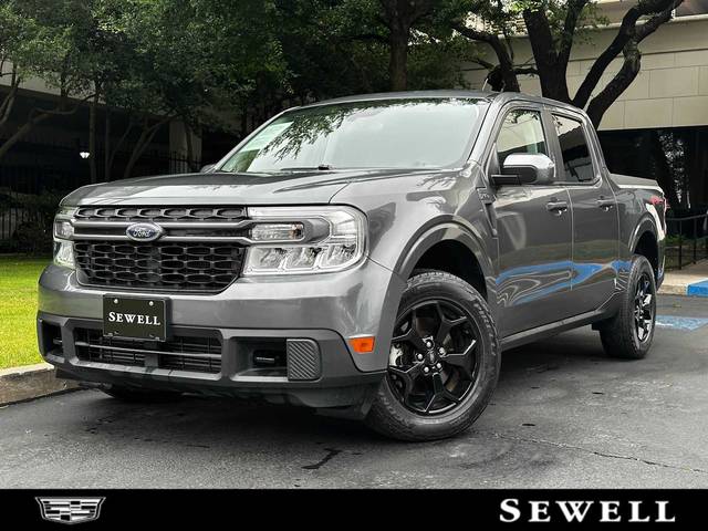 2022 Ford Maverick XLT AWD photo