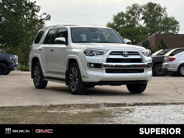 2022 Toyota 4Runner Limited 4WD photo