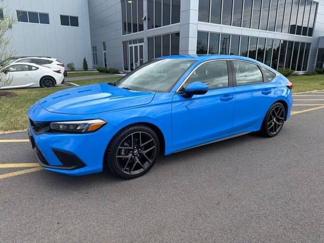 2022 Honda Civic Sport Touring FWD photo