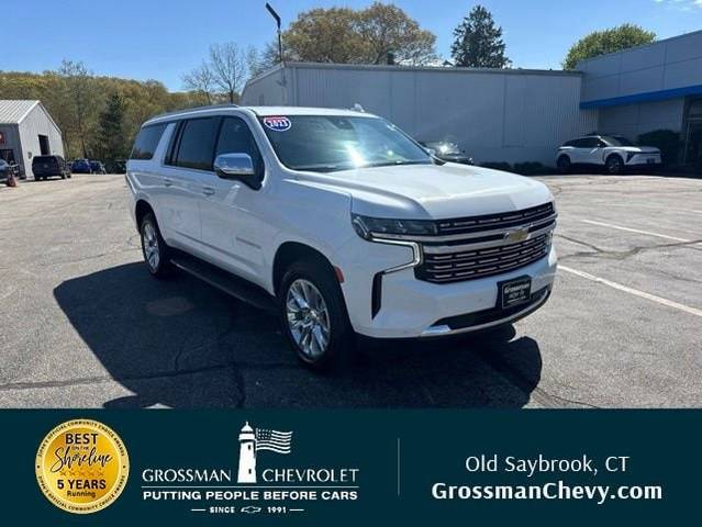 2023 Chevrolet Suburban Premier 4WD photo