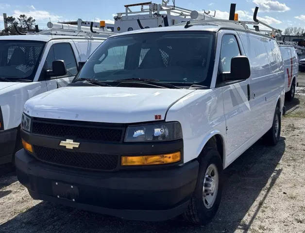 2018 Chevrolet Express Cargo  RWD photo