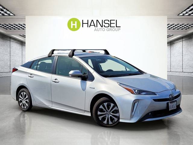 2020 Toyota Prius LE AWD photo