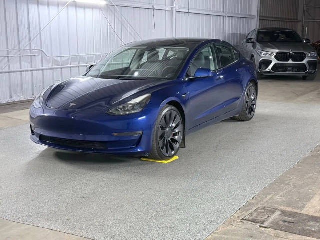 2023 Tesla Model 3 Performance AWD photo
