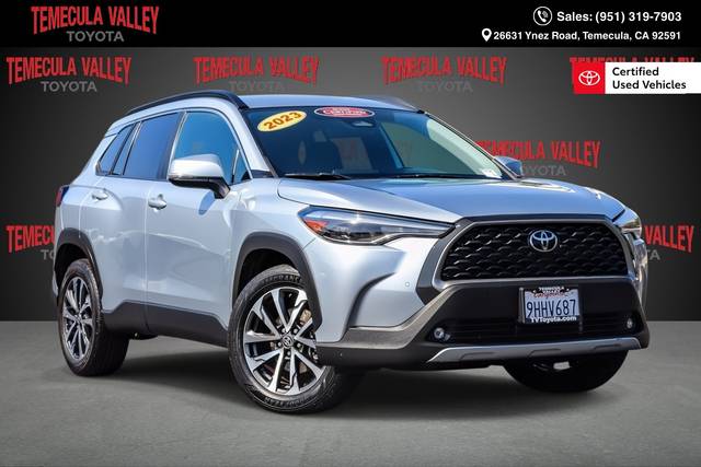 2023 Toyota Corolla Cross XLE FWD photo
