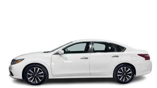 2018 Nissan Altima 2.5 SV FWD photo