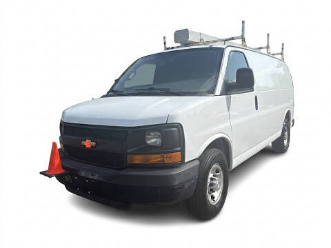 2016 Chevrolet Express Cargo  RWD photo