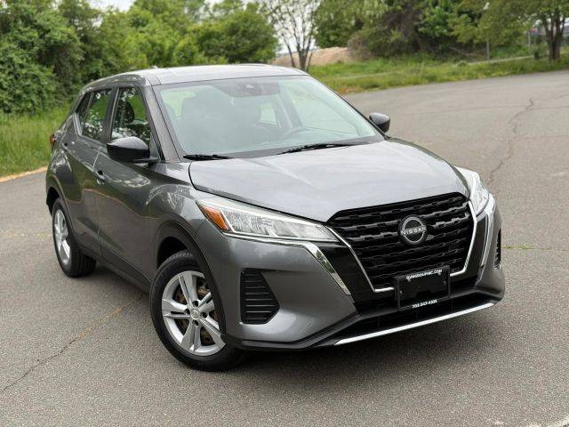 2023 Nissan Kicks S FWD photo