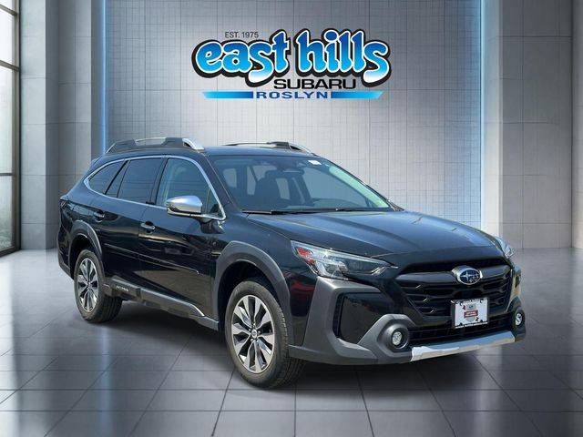 2023 Subaru Outback Touring AWD photo