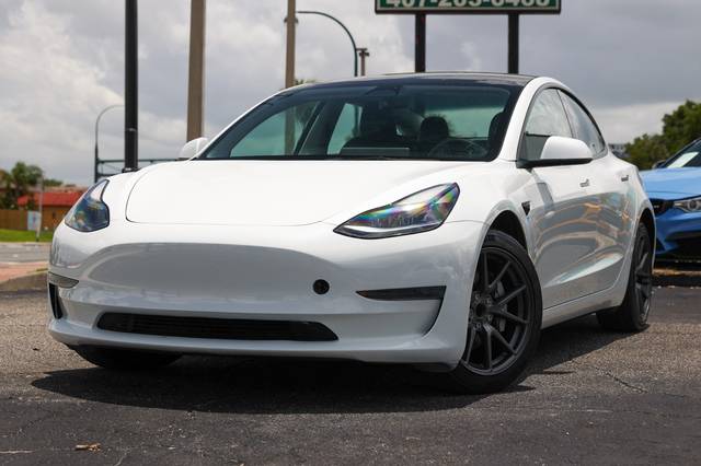 2023 Tesla Model 3 RWD photo