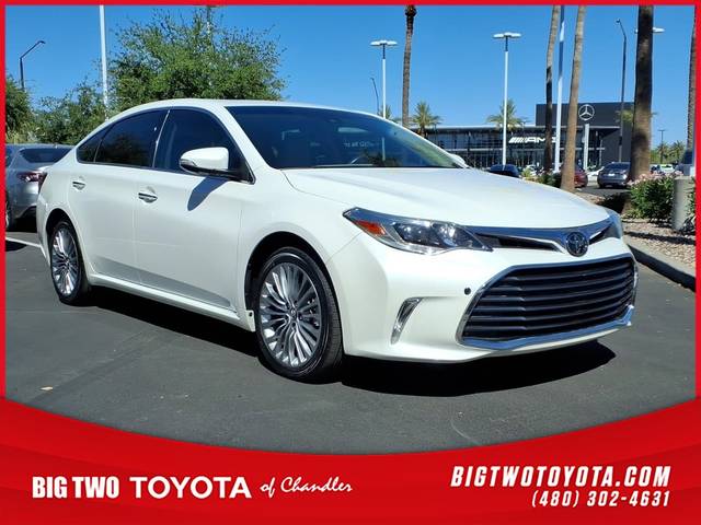 2018 Toyota Avalon Limited FWD photo