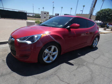 2015 Hyundai Veloster FWD photo