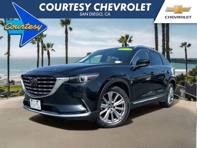 2023 Mazda CX-9 Signature AWD photo