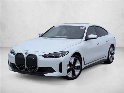 2023 BMW i4 eDrive35 RWD photo