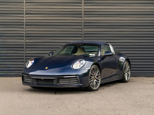 2022 Porsche 911 4S AWD photo