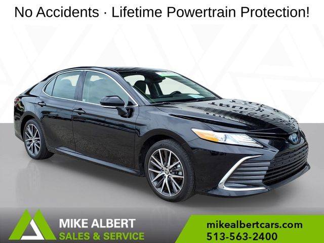 2023 Toyota Camry Hybrid XLE FWD photo