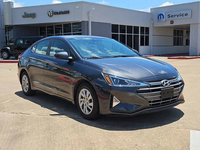 2020 Hyundai Elantra SE FWD photo