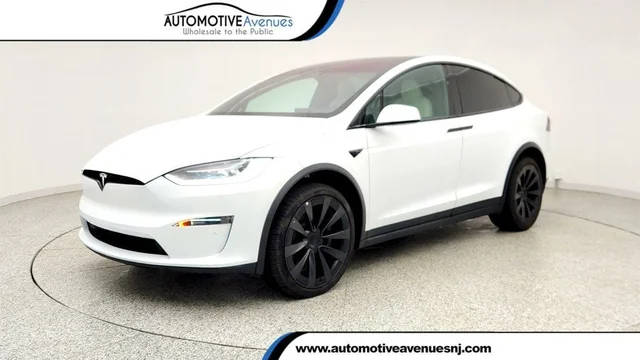 2022 Tesla Model X AWD photo
