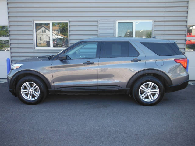 2022 Ford Explorer Base 4WD photo