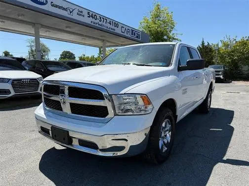 2017 Ram 1500 SLT 4WD photo