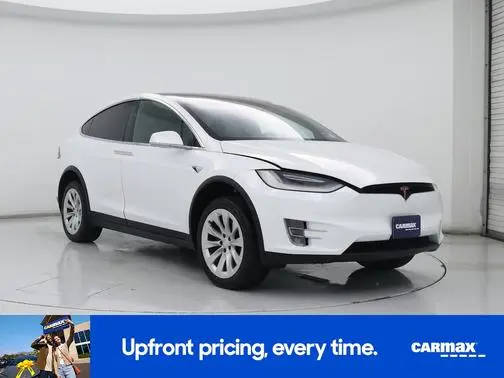 2020 Tesla Model X Long Range Plus AWD photo