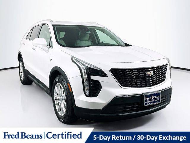 2023 Cadillac XT4 FWD Luxury FWD photo
