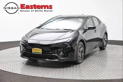 2023 Toyota Prius LE FWD photo