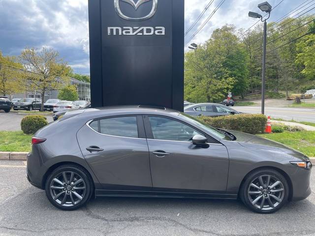 2023 Mazda 3 2.5 S Preferred FWD photo