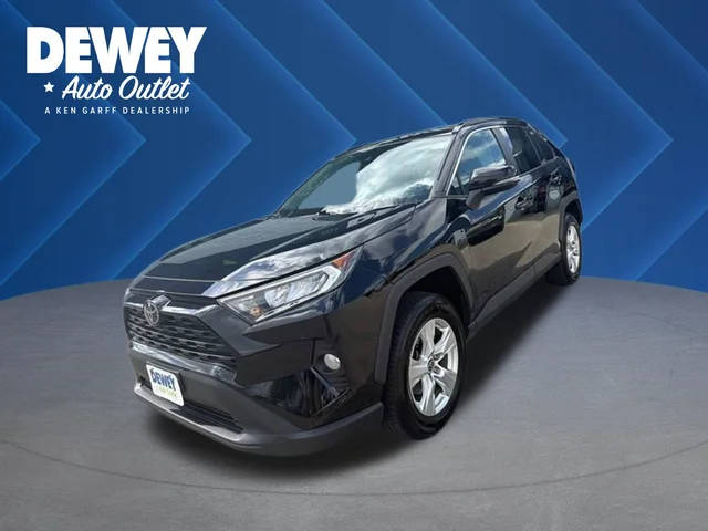 2021 Toyota RAV4 XLE AWD photo